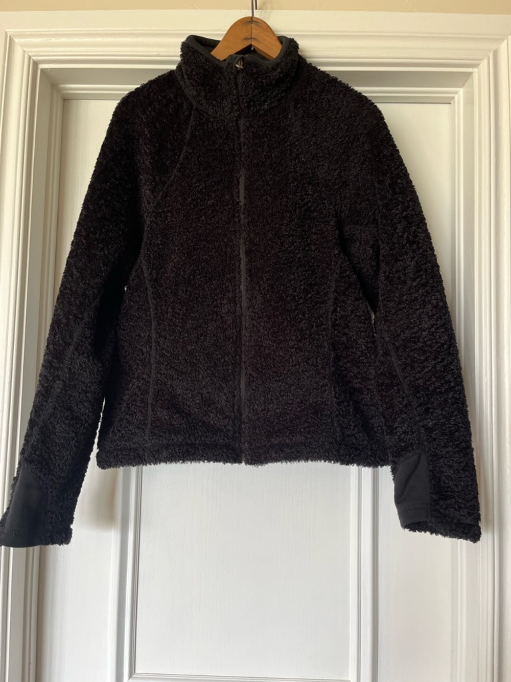Mountain Hardwear Women’s Size Large Black Poodle Fur Fleece Jacket Full Zip